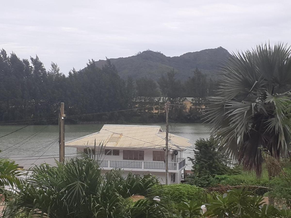 La Residence D'Almee Guesthouse Baie Sainte Anne Exteriér fotografie