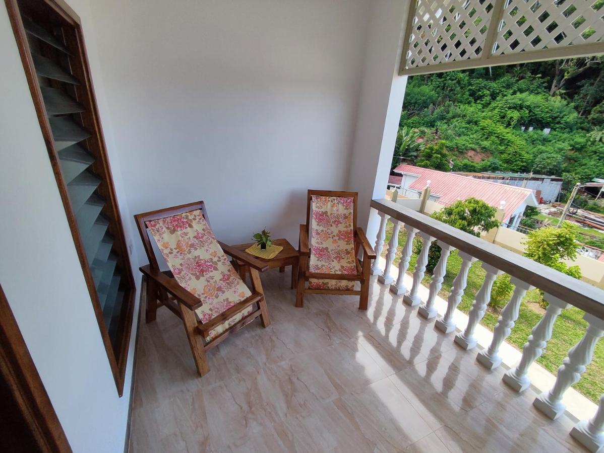 La Residence D'Almee Guesthouse Baie Sainte Anne Exteriér fotografie