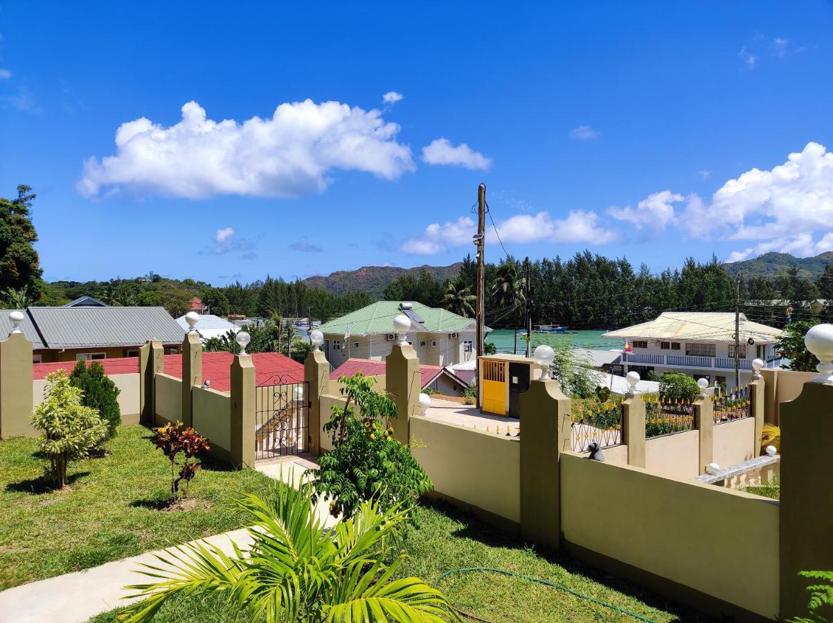 La Residence D'Almee Guesthouse Baie Sainte Anne Exteriér fotografie